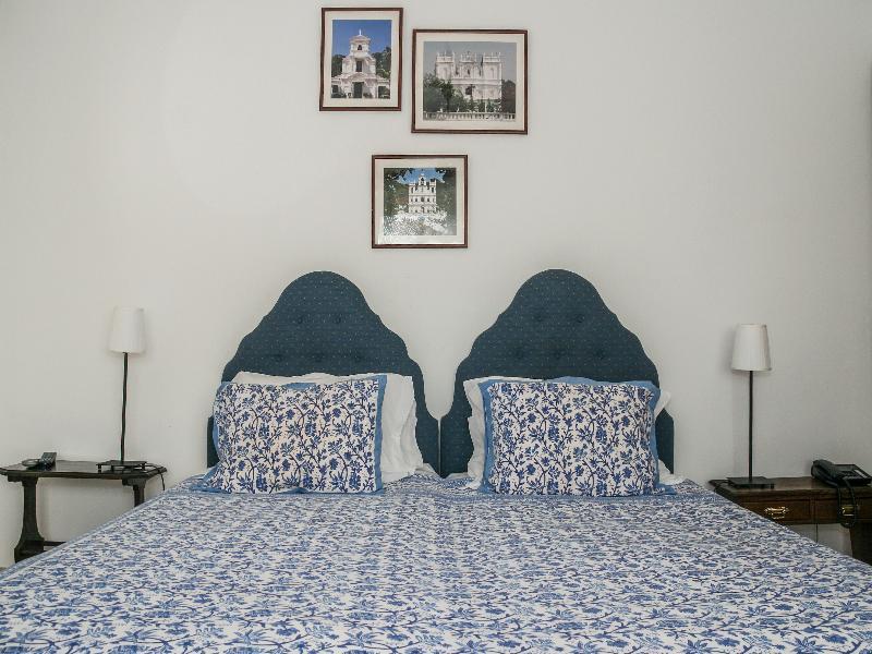 Casa Shanti Niketan Ещорил Екстериор снимка